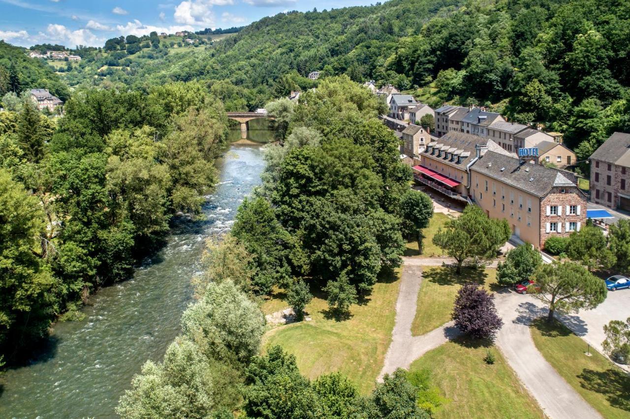 Logis Restaurant Les 2 Rives - A75, En Bordure De Riviere 3*